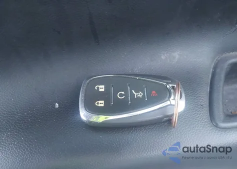 2018 Chevrolet Equinox Lt from USA, damaged, VIN 2GNAXKEX4J6145852